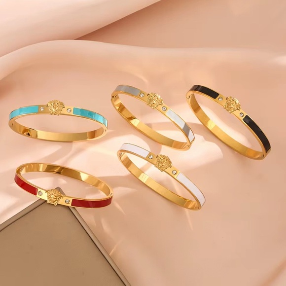 18K Gold Medusa Head Black Oil Drip Stackable Diamond Inlay Bracelet No Fade - Picture 3 of 7